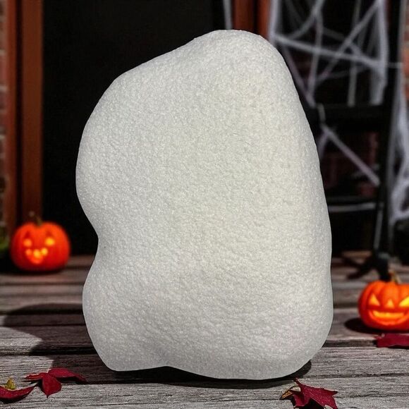 Peanuts Snoopy Dracula Red Cape Pillow Sherpa Halloween NWT - Picture 3 of 5